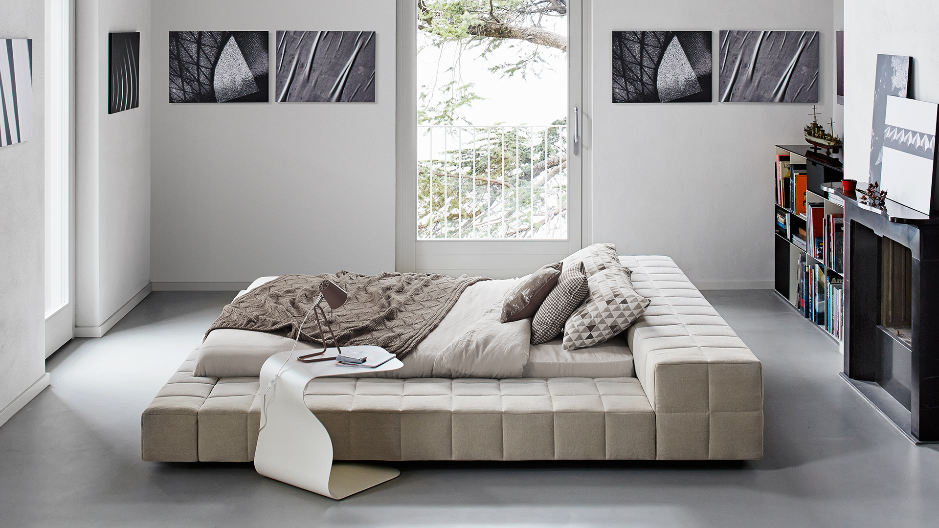 Letto matrimoniale Squaring Bonaldo con testata imbottita