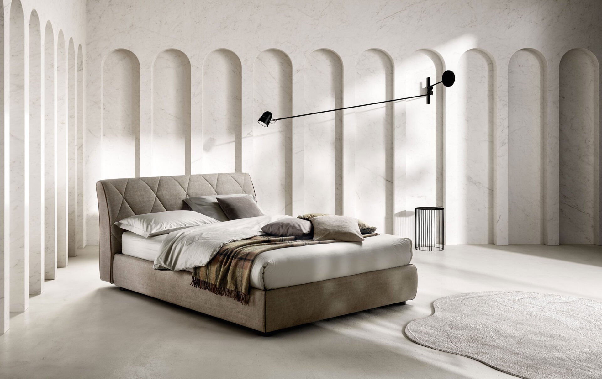 Letto imbottito Kilt vista frontale