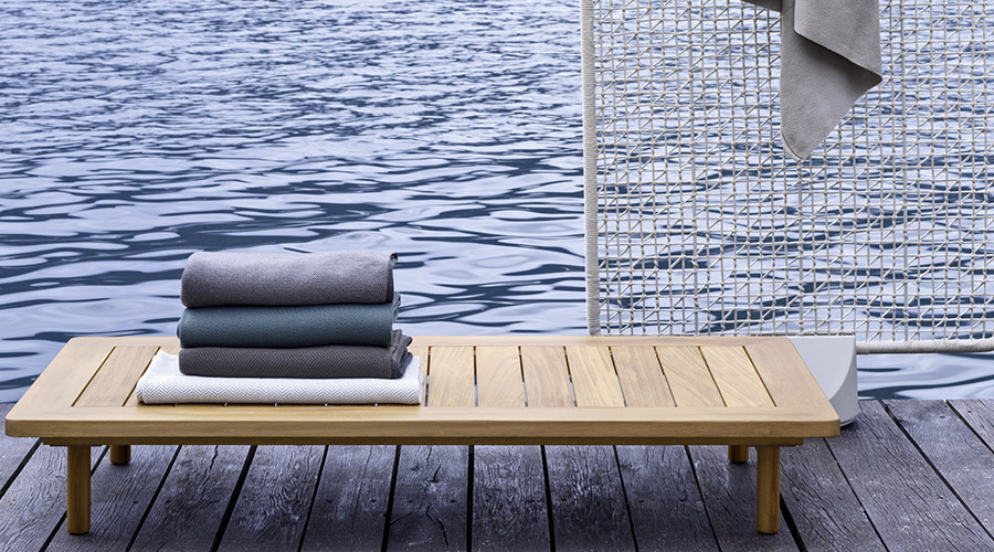 Coperta da esterno Varaschin con tinte naturali