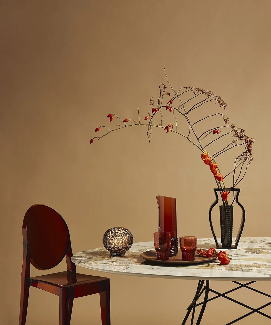 Sedia Victoria Ghost Kartell ambiente interno moderno